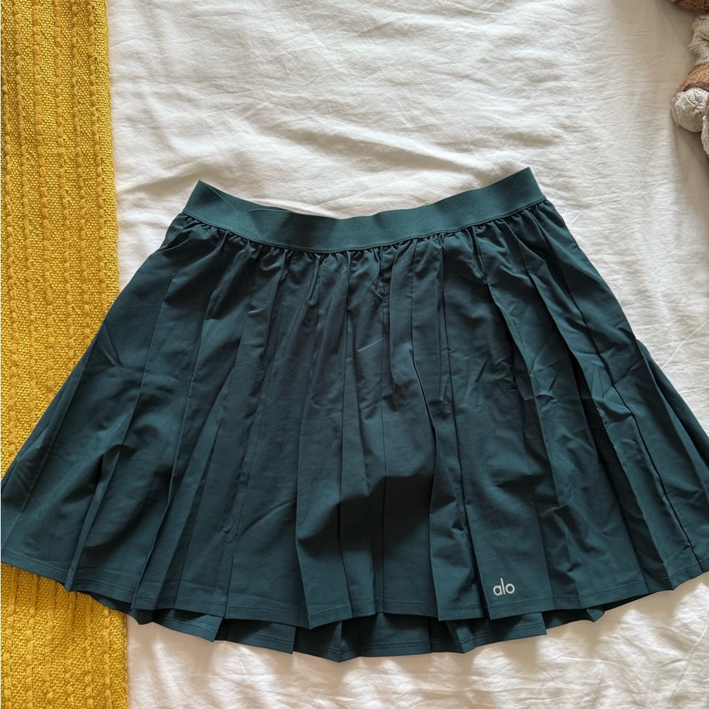 ALO Yoga Green Skater Mini Skirt Pleated Casual